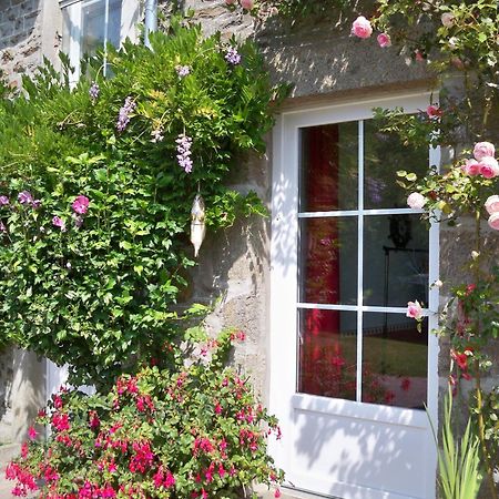 Gite De La Caminais Pleurtuit Exterior foto